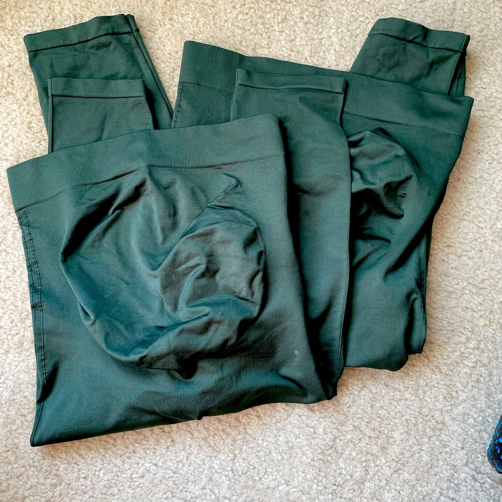 XX SOLD XX 2 Pairs Blanqi maternity crop leggings M & L